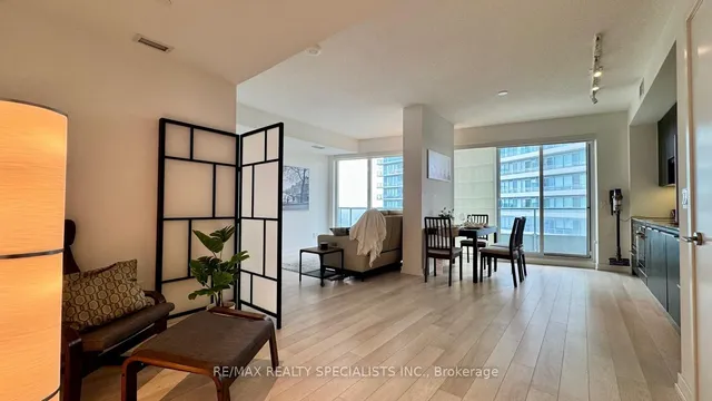 Additional image 11 of 117 Mcmahon Dr Unit 2307