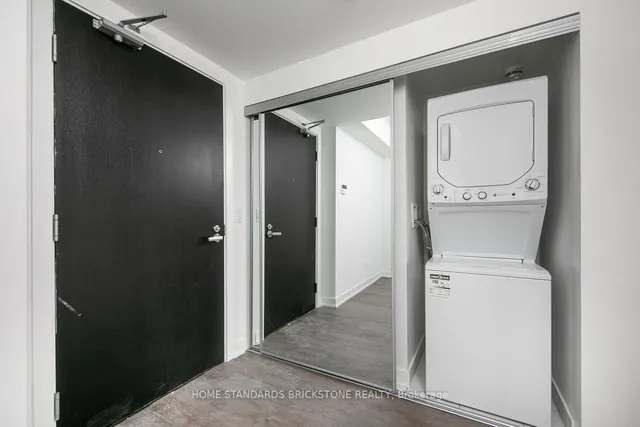 Additional image 24 of 501 Yonge St Unit 3010