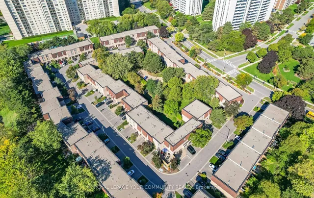 Additional image 39 of 10 Village Green Way