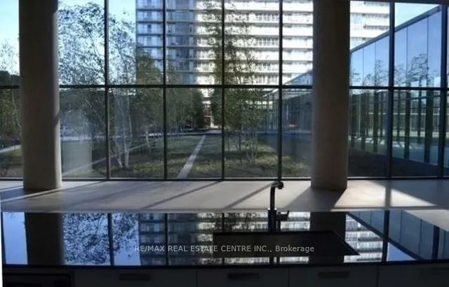 Additional image 19 of 105 The Queensway Unit 1010
