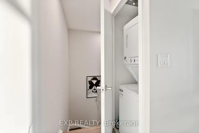 Additional image 29 of 15 Fort York Blvd Unit 4101