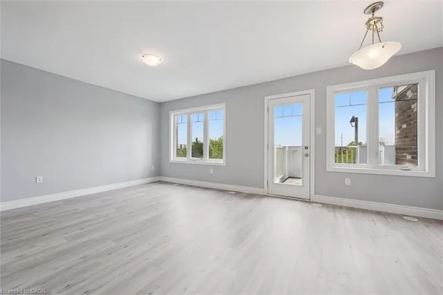 Additional image 10 of 99 Glenvista Dr