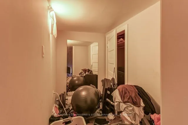 Additional image 15 of 112 Wright Ave