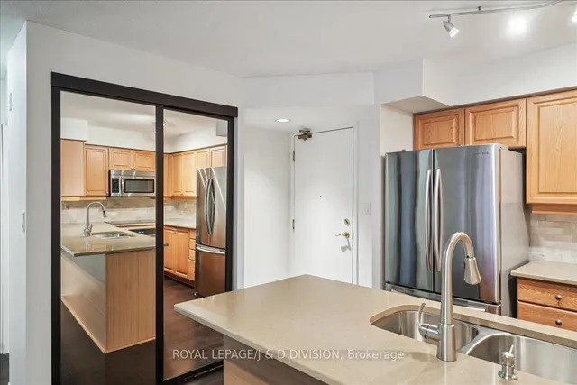 Additional image 9 of 188 Redpath Ave Unit 501