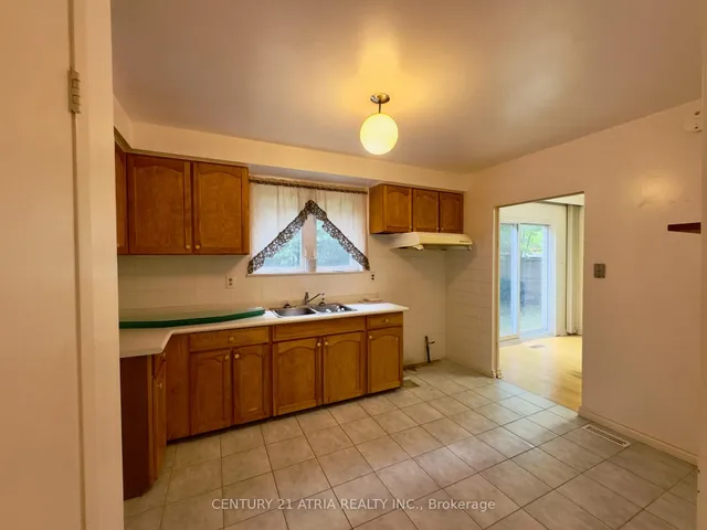 Additional image 12 of 35 Sonmore Dr