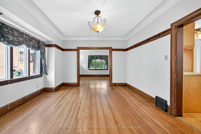 Additional image 16 of 10 King Street Cres