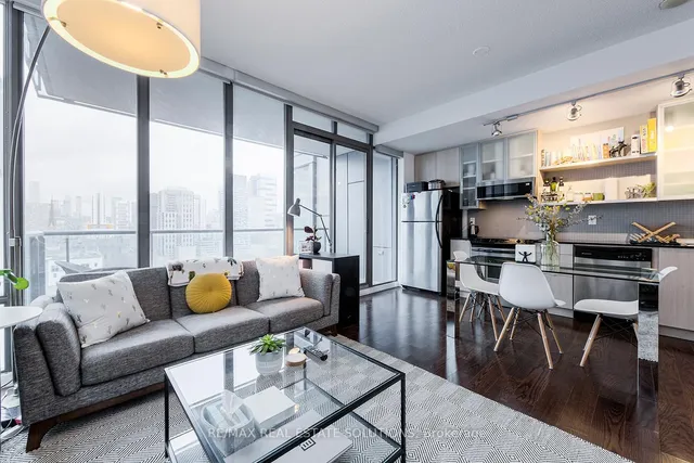 Additional image 10 of 33 Lombard St Unit 1603