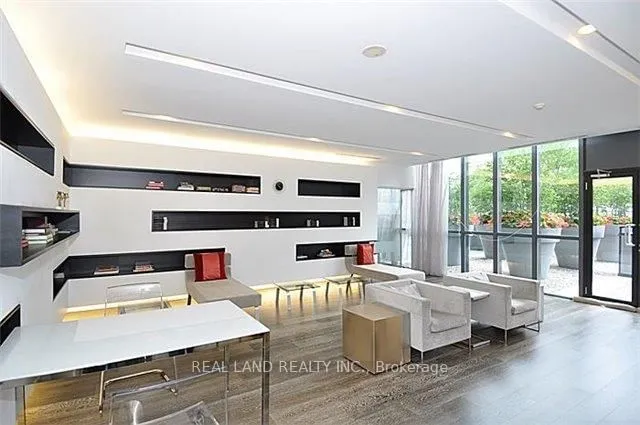 Additional image 18 of 110 Charles St Unit 4005