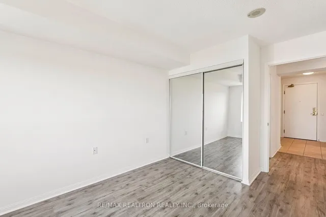 Additional image 30 of 650 Lawrence Ave Unit 735