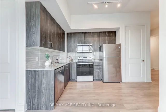 Additional image 20 of 20 Meadowglen Pl Unit 2606