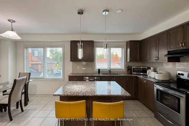 Additional image 18 of 12 Pringdale Gardens Circ