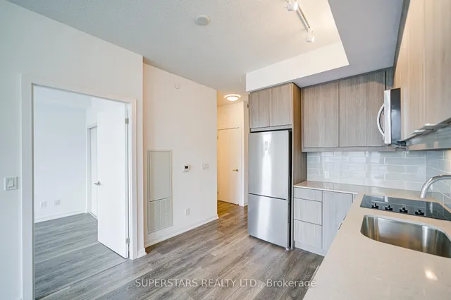 Additional image 22 of 32 Forest Manor Rd Unit 2104