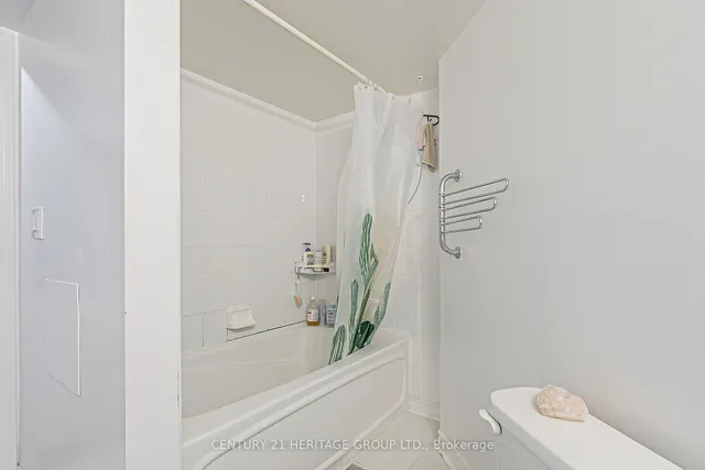 Additional image 24 of 8 Rean Dr Unit 404