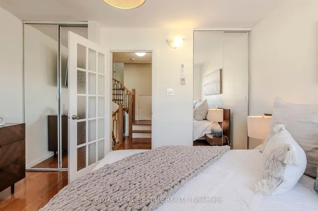 Additional image 21 of 1209 Queen St Unit 32