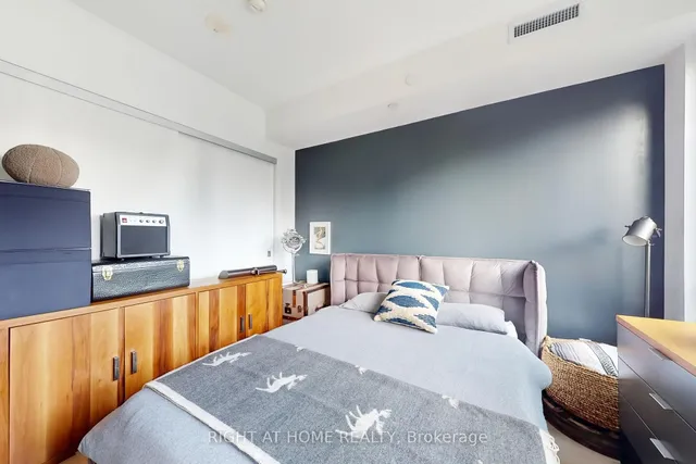 Additional image 27 of 12 Bonnycastle St Unit 401