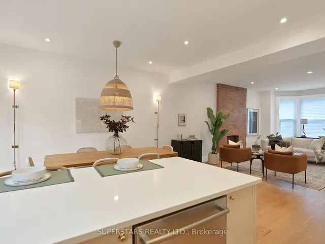 Additional image 12 of 11 Carling Ave