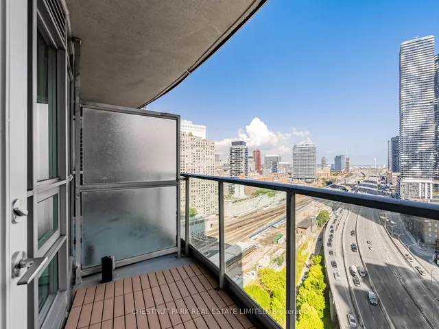 Additional image 32 of 18 Yonge St Unit 2211