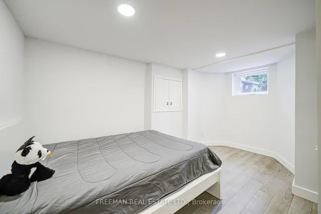 Additional image 24 of 246 Euclid Ave