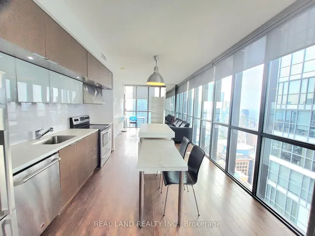 Additional image 4 of 110 Charles St Unit 4005