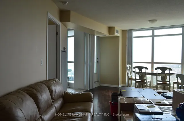 Additional image 4 of 215 Fort York Blvd Unit 1704