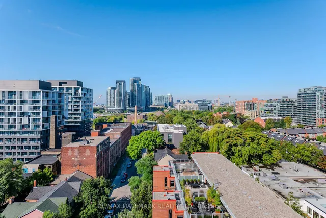 Additional image 34 of 60 Bathurst St Unit 910