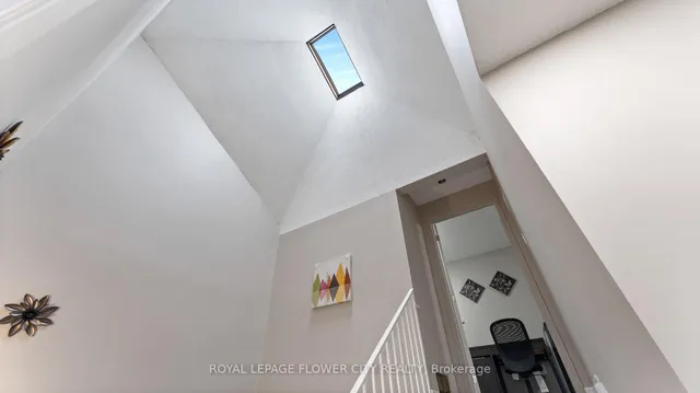 Additional image 24 of 365 Pioneer Dr Unit 16