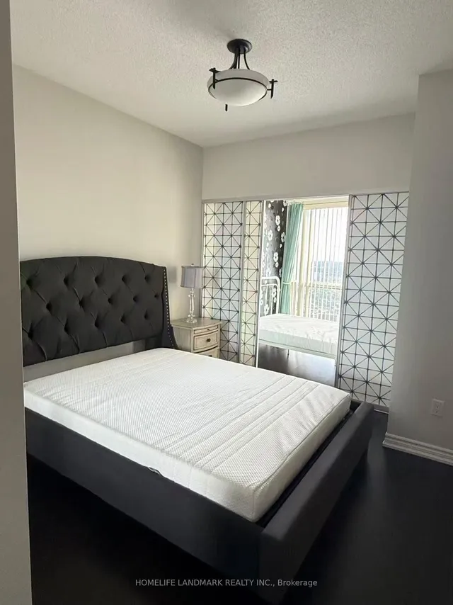 Additional image 14 of 386 Yonge St Unit 5603