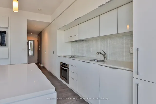 Additional image 9 of 110 Charles St Unit 2904