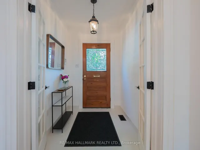 Additional image 4 of 31 First Ave