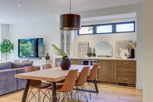 Additional image 13 of 182 Queens Ave