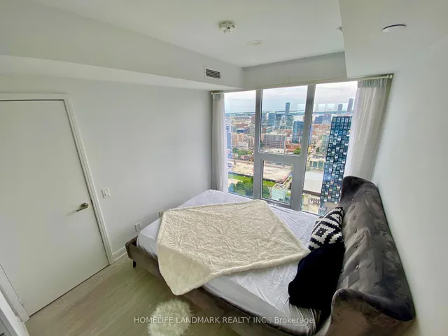 Additional image 20 of 181 Dundas St Unit 4206