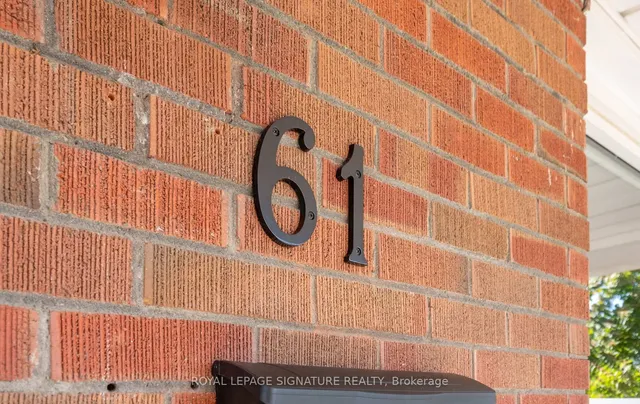 Additional image 4 of 61 Foch Ave