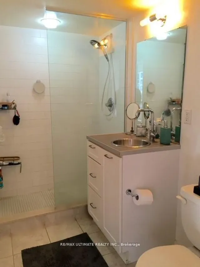 Additional image 9 of 76 Shuter St Unit 809