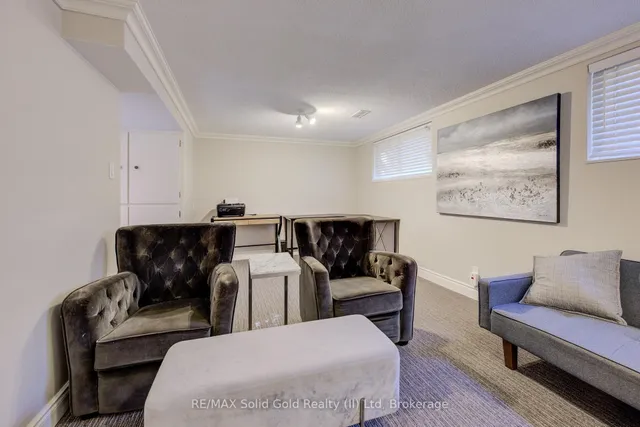 Additional image 25 of 211 Village Rd