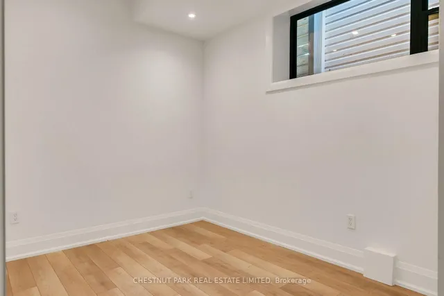 Additional image 45 of 1031 Spadina Rd