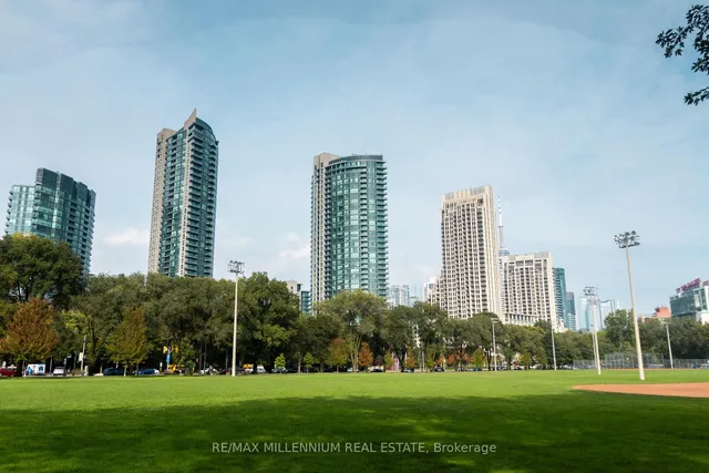 Additional image 19 of 215 Fort York Blvd Unit 712