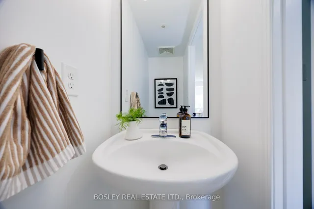 Additional image 18 of 4 Frances Loring Lane Unit 2