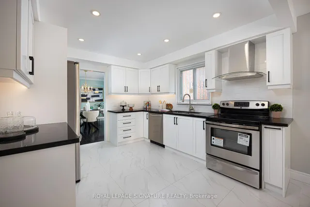 Additional image 11 of 77 Canongate Tr