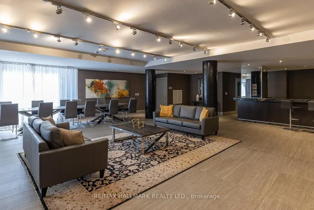 Additional image 32 of 35 Bastion St Unit 1910