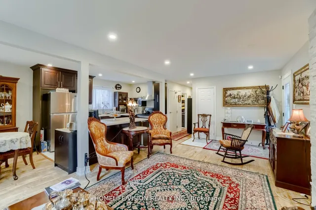 Additional image 14 of 44 Armitage Dr