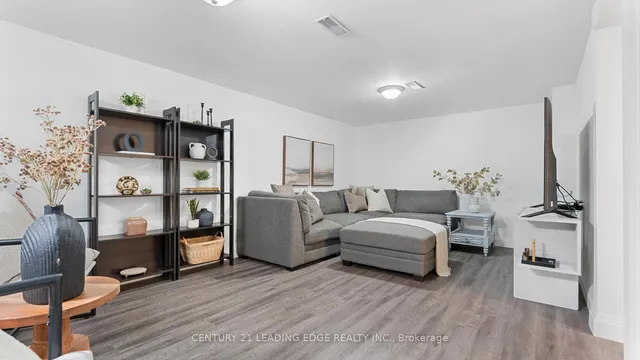 Additional image 25 of 58 Falesy Ave