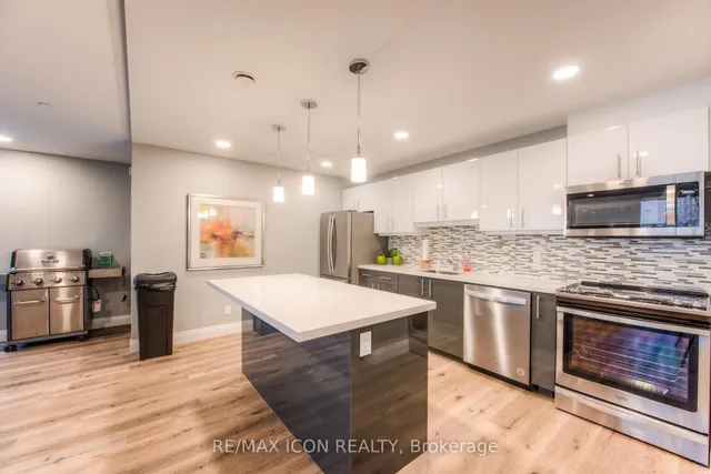 Additional image 34 of 399 Queen St Unit 417