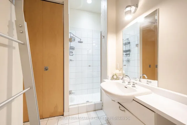 Additional image 27 of 155 Dalhousie St Unit 552