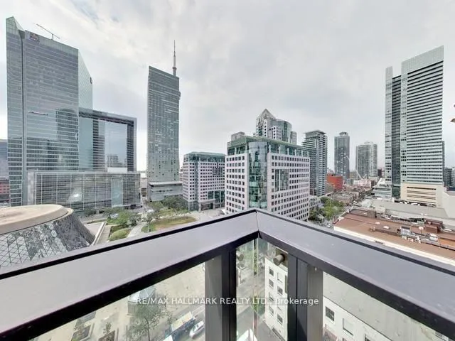 Additional image 9 of 224 King St Unit 1407