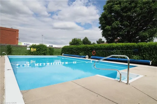 Additional image 39 of 24 Midland Dr Unit 406