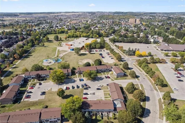 Additional image 40 of 700 Erinbrook Dr Unit 42