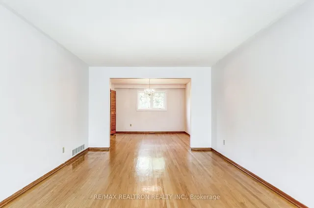 Additional image 2 of 18 Axsmith Cres