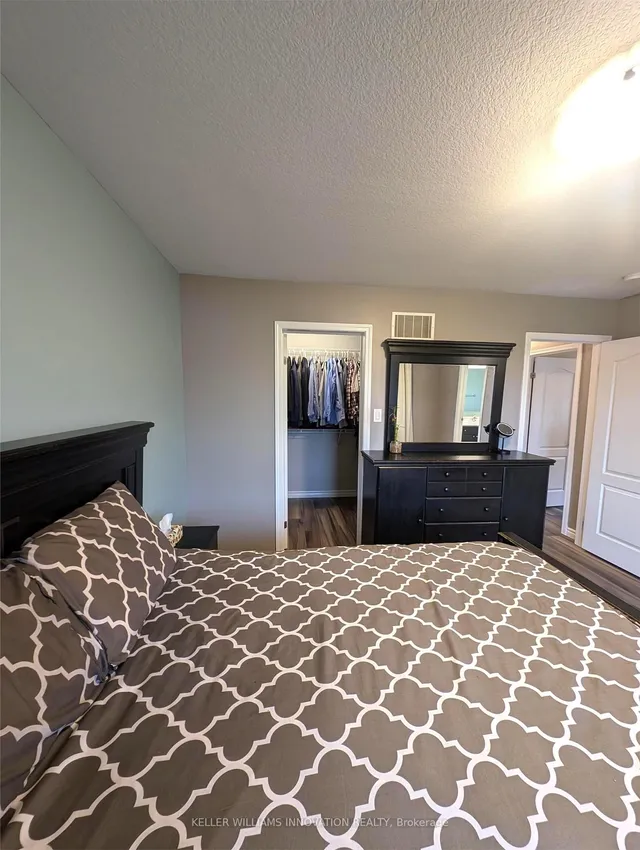 Additional image 9 of 44 Postmaster Dr