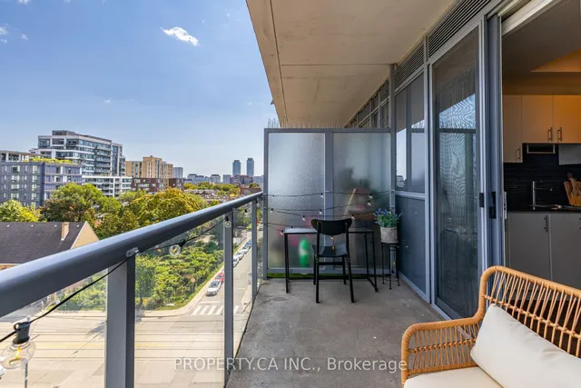 Additional image 21 of 25 Cole St Unit 720