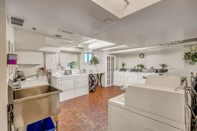 Additional image 40 of 212 St George St Unit 503